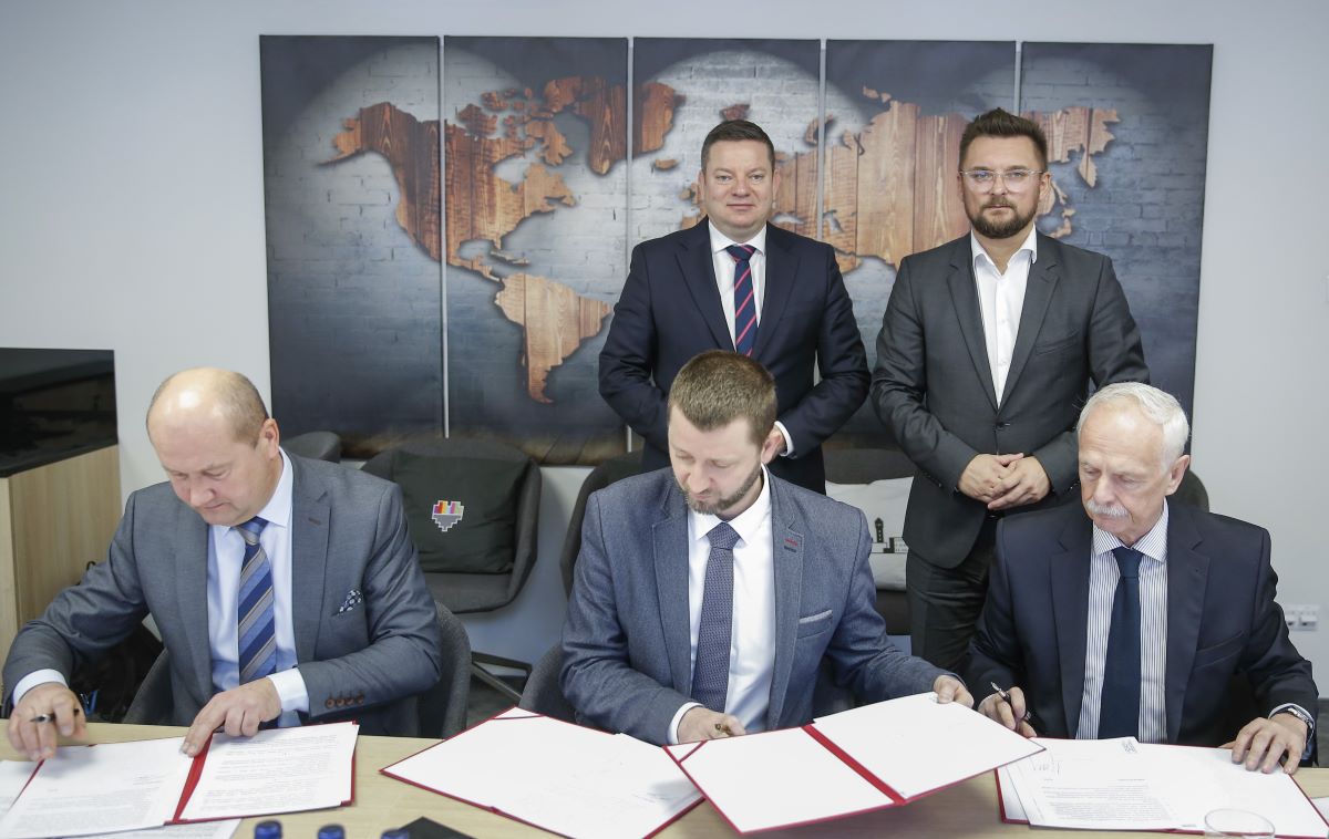 Czystsza i bezpieczniejsza Rawa. Katowice i Wody Polskie łączą siły!