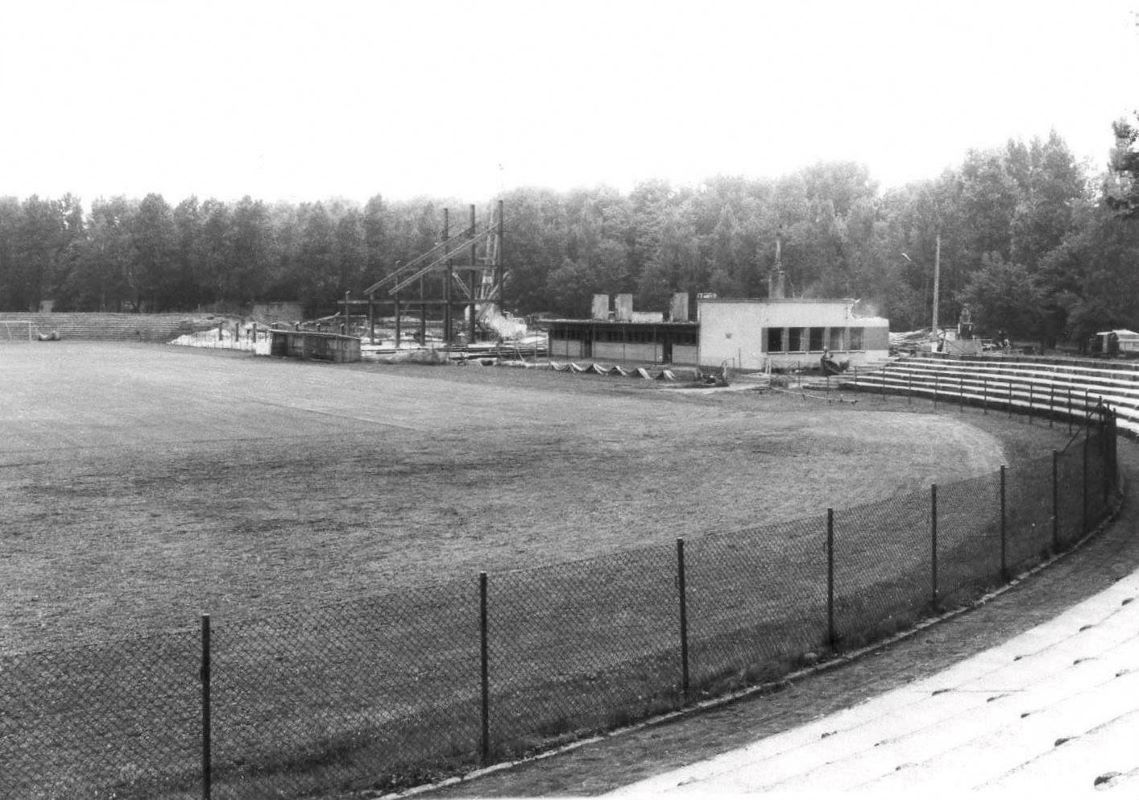 Stadion Bukowa pełen wspomnień, który ustępuje miejsca nowoczesnej arenie