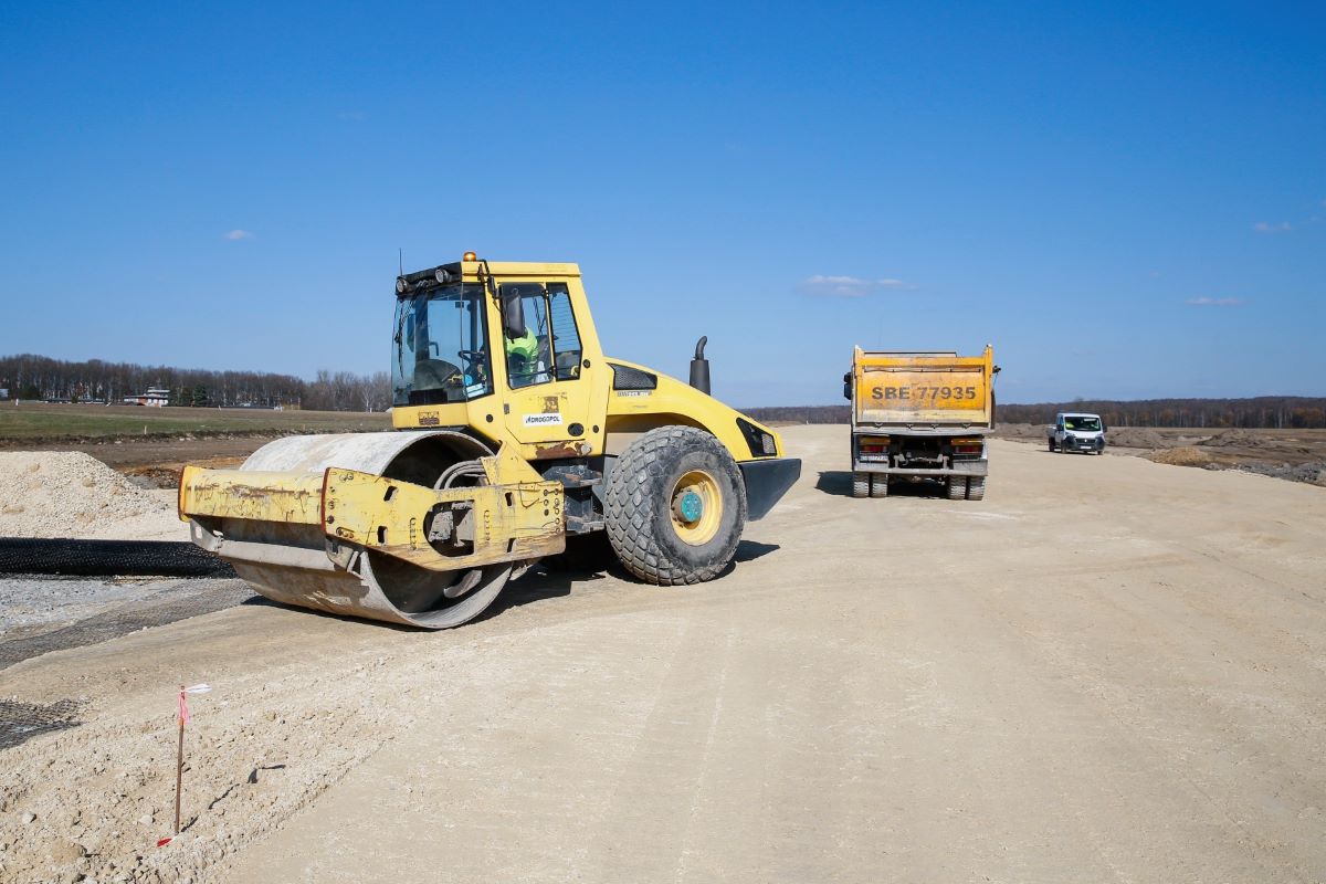 Lotnisko Muchowiec rośnie w siłę. Kolejne inwestycje na pasie startowym!