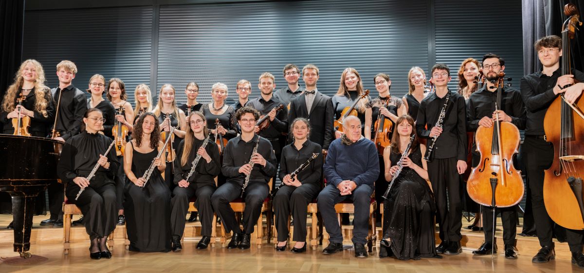 Światowe dźwięki i śląskie serce. Koncert orkiestry Sempre już 18 maja!