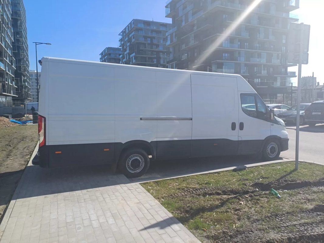 Nieprawidłowe parkowanie w Katowicach. Ponad 500 interwencji w jeden tydzień! 3