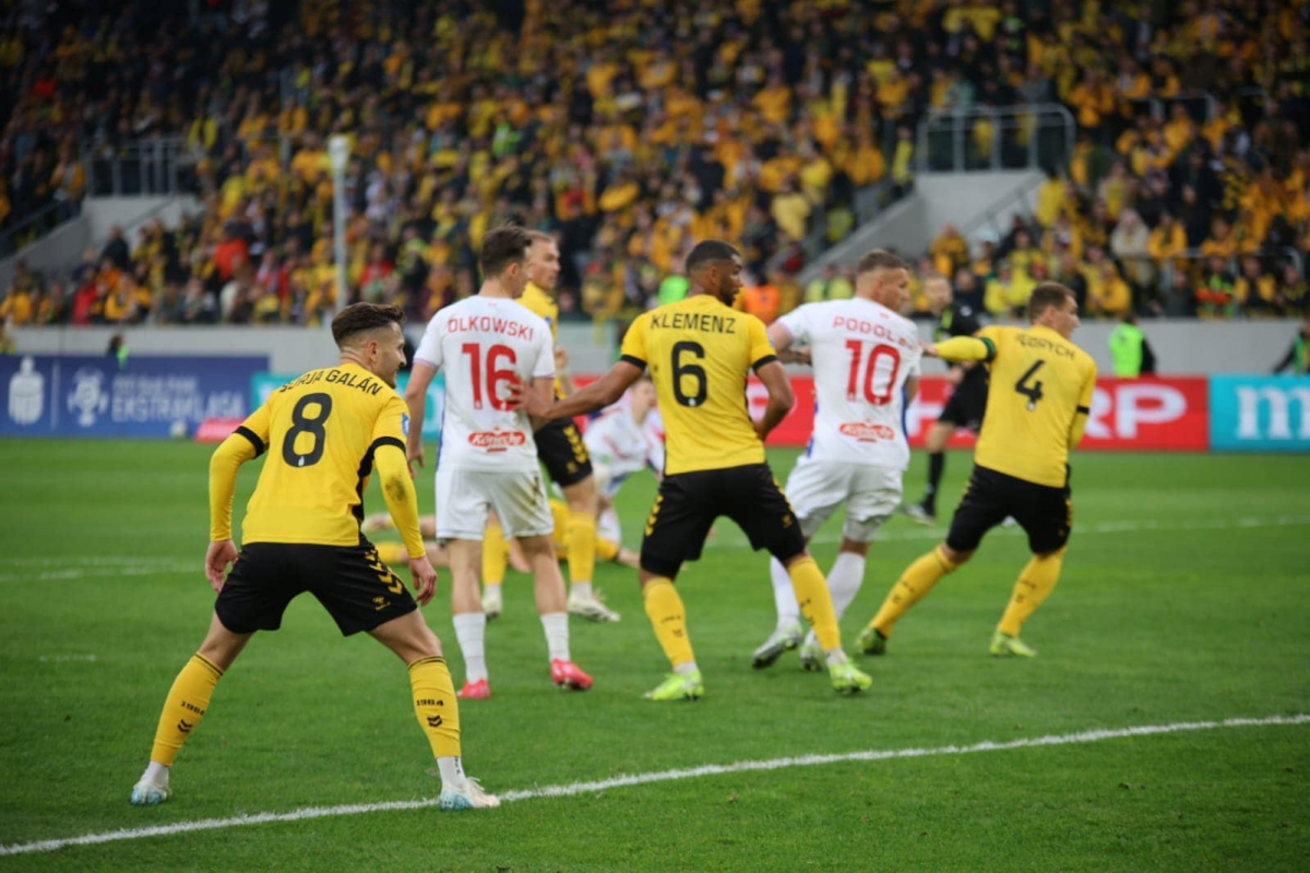 Historyczne starcie na Nowej Bukowej! 17