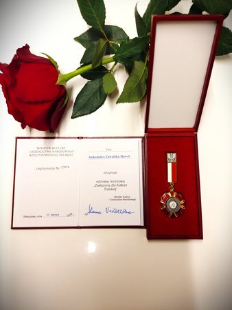 Dyrektor biblioteki w Żorach otrzymała odznakę „Zasłużony Dla Kultury Polskiej"