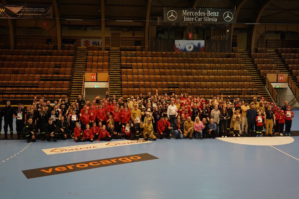 Młodzi druhowie w akcji. II Halowe Młodzieżowe Zawody Sportowo-Pożarnicze za nami