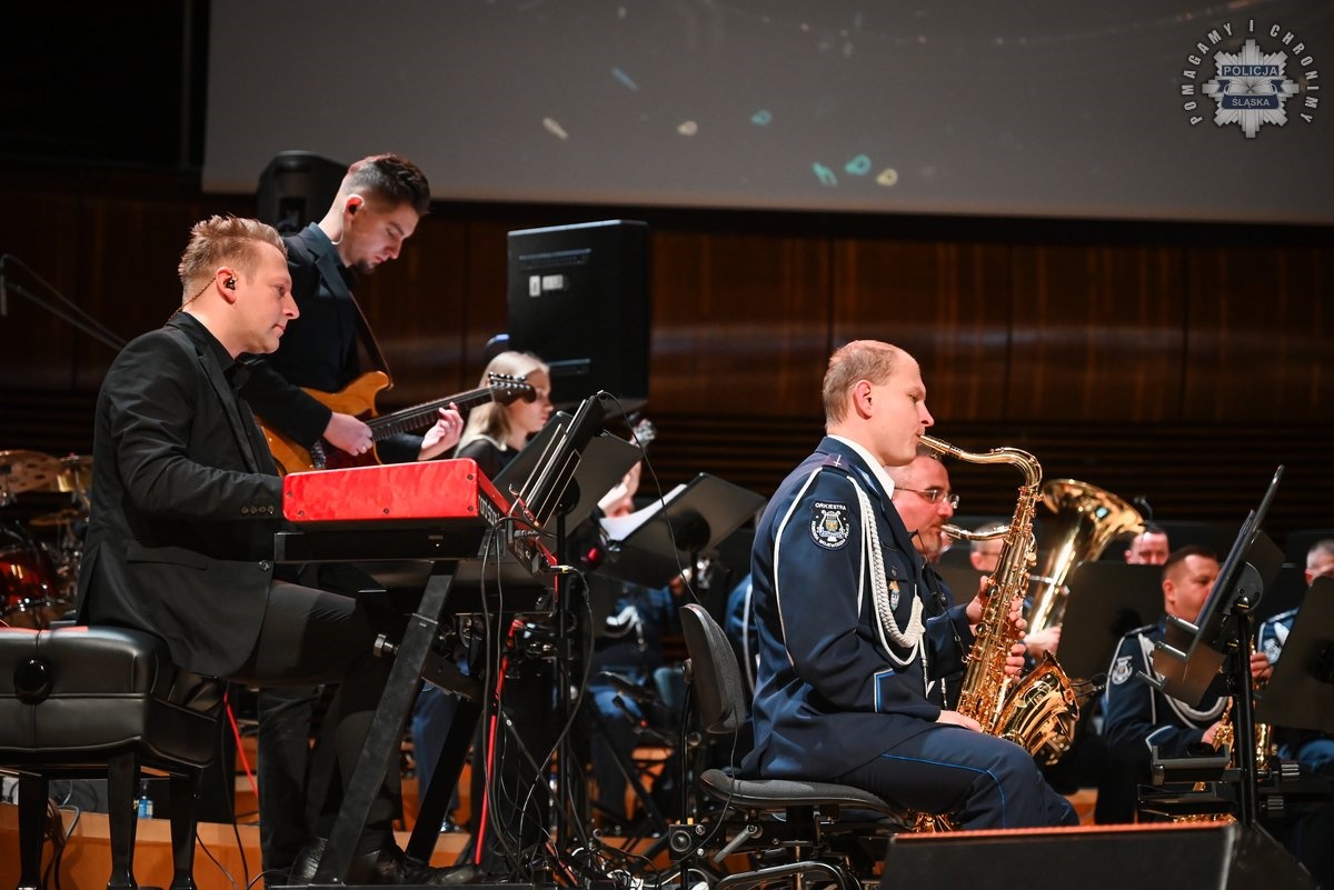 Uroczysty koncert w NOSPR „Policja jest Kobietą” 8