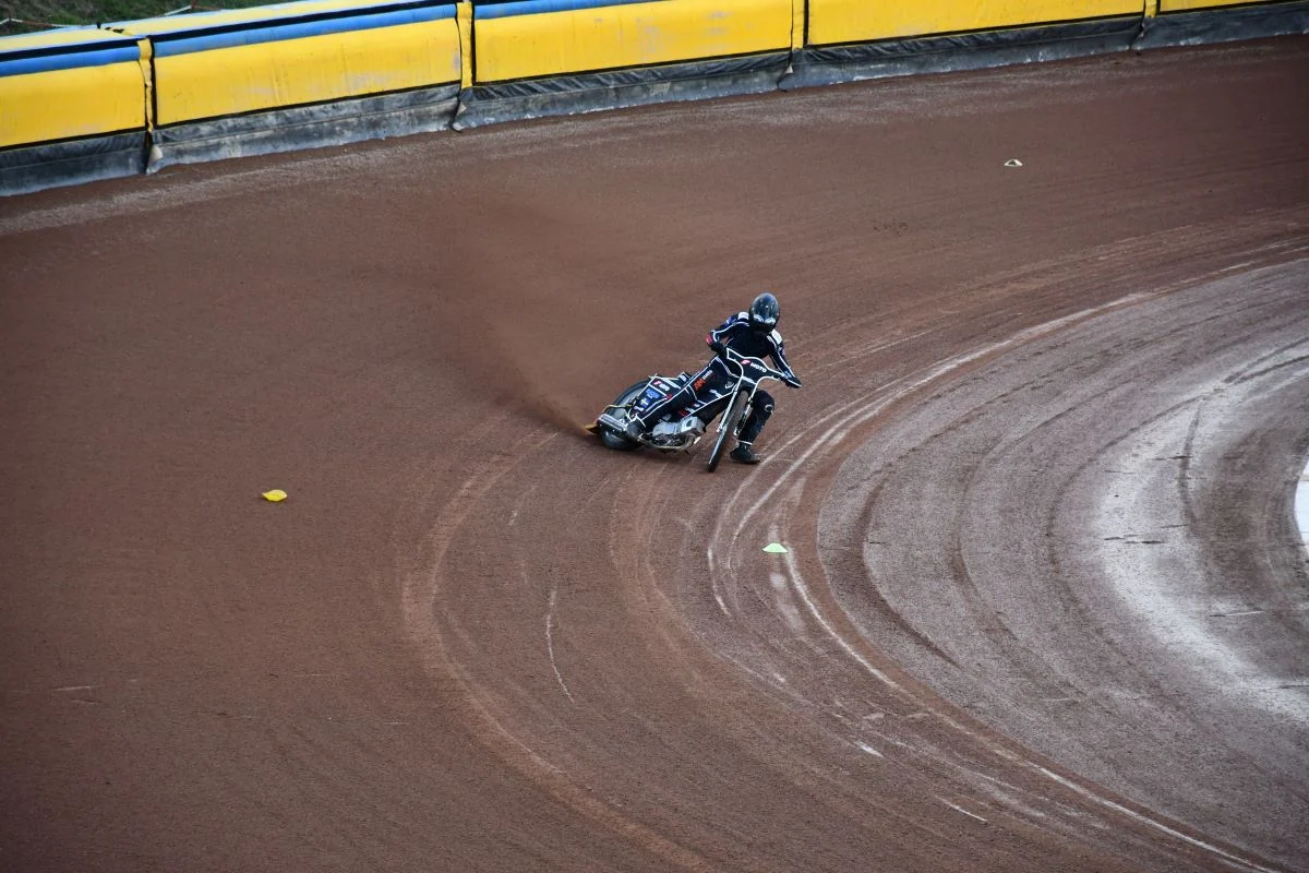 Szwedzi w akcji! W mieście rozpoczęło się zgrupowanie Reprezentacji Szwecji na żużlu!