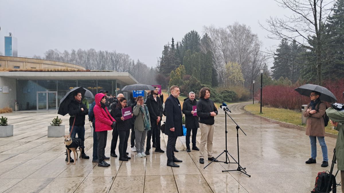 Adrian Zandberg w Parku Śląskim — tematem patodeweloperka!