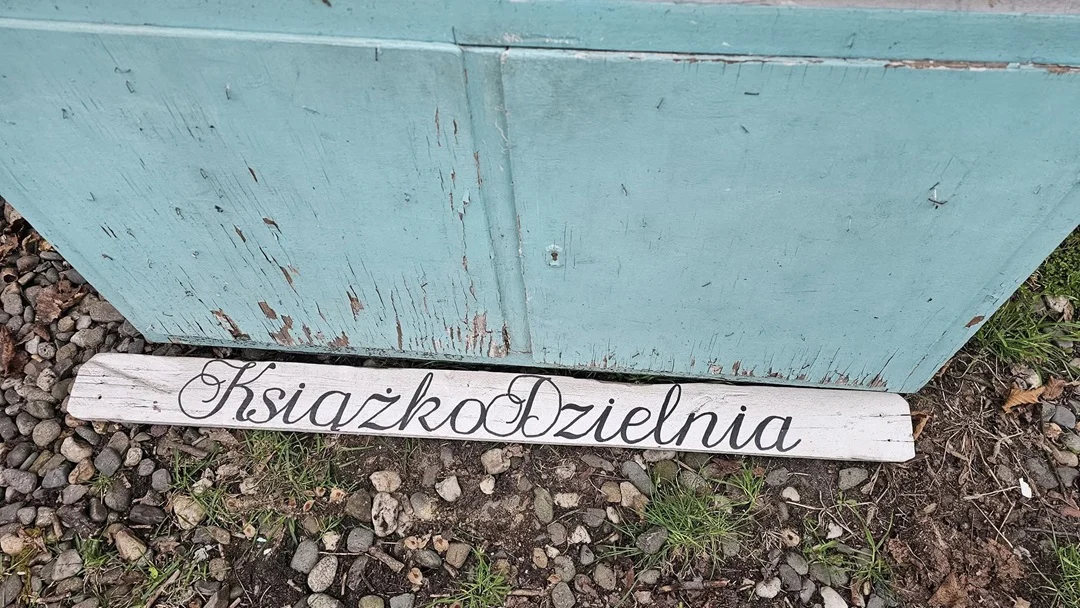 "Książkodzielnia w Byfyju" kończy swoją misję. Siedem lat dzielenia się książkami