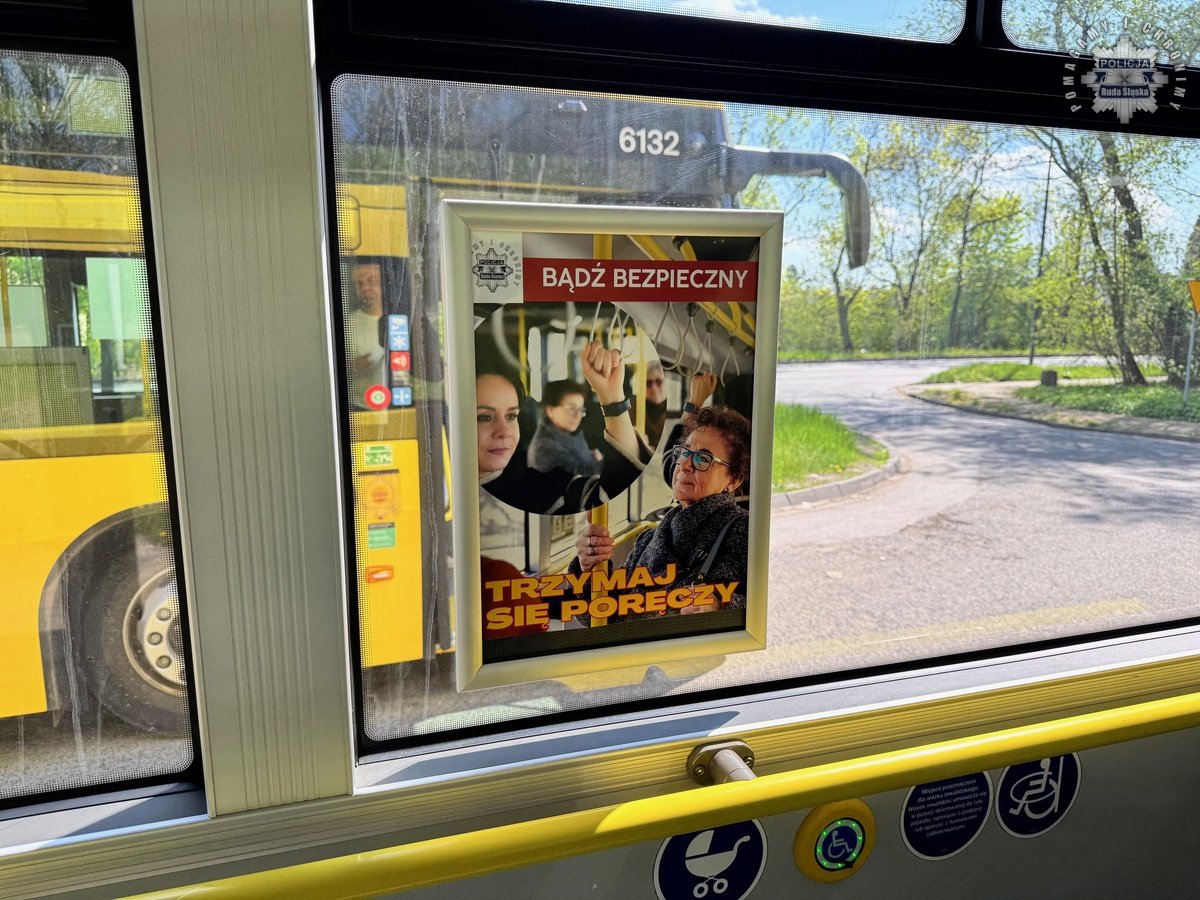 Trzymaj się w autobusie – ruszyła kampania społeczna