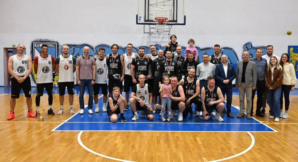 Kolejny sezon Rudzkiej Amatorskiej Ligi Koszykówki zakończony!