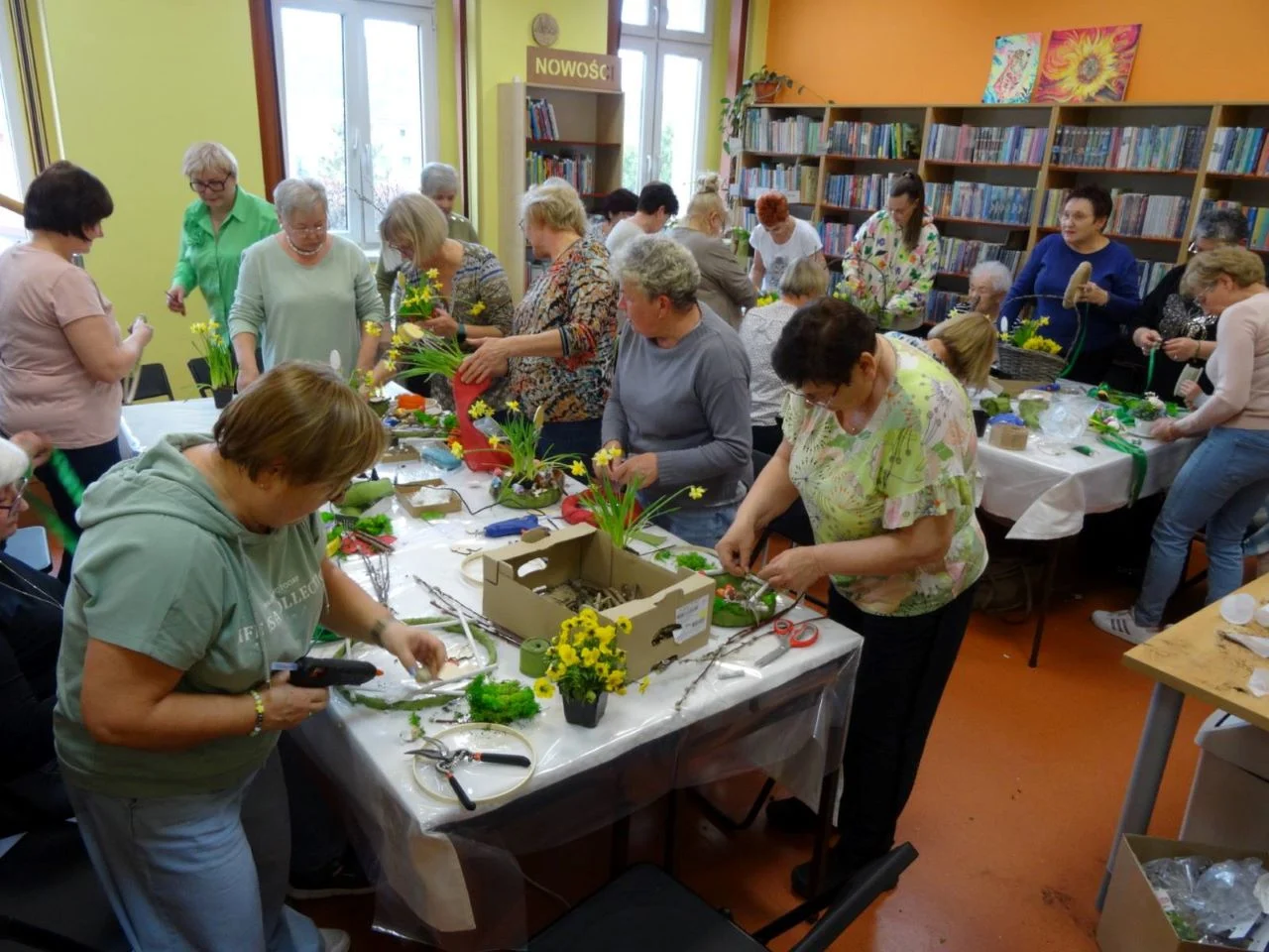 Florystyczne warsztaty w Łaziskach Górnych. Powstało mnóstwo wspaniałych prac [ZDJĘCIA]