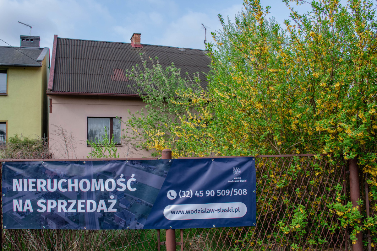 Wodzisław Śląski – atrakcyjna oferta nieruchomości zabudowanej na sprzedaż