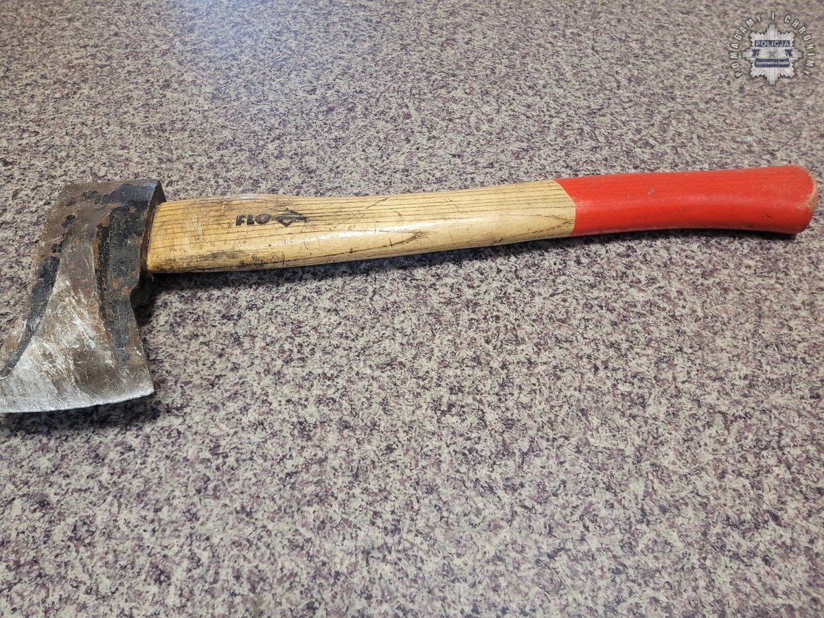 Włamał się do zakładu fryzjerskiego. Złodziej zatrzymany na gorącym uczynku