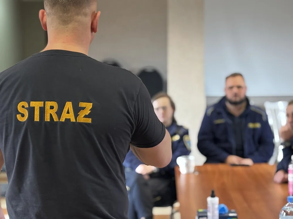 Mysłowicka Straż Miejska doskonali umiejętności ratunkowe podczas szkolenia