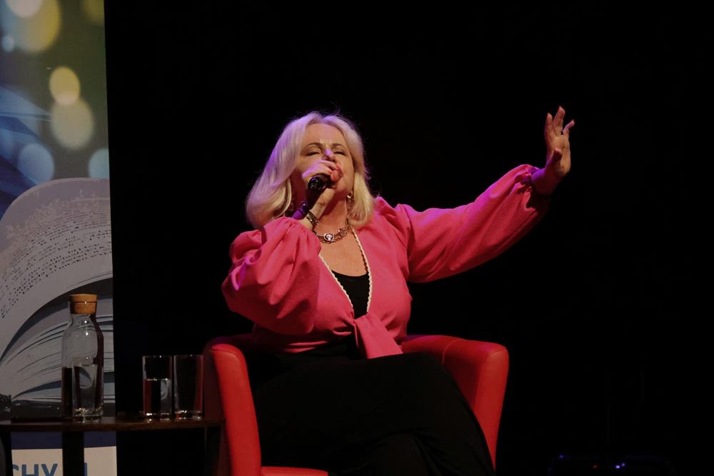 Spotkanie z Joanną Kurowską / fot. MBP Tychy