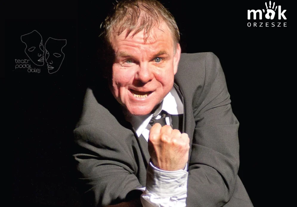 „Jedyny słuszny Kandydat” – spektakl Teatru Podaj dalej w Orzeszu