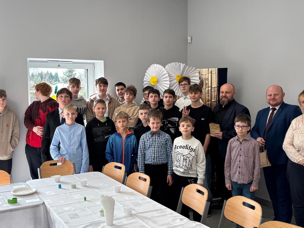 Męskie Rozmowy w Toku: Burmistrz, radni i policjant w Szkole Podstawowej nr 6