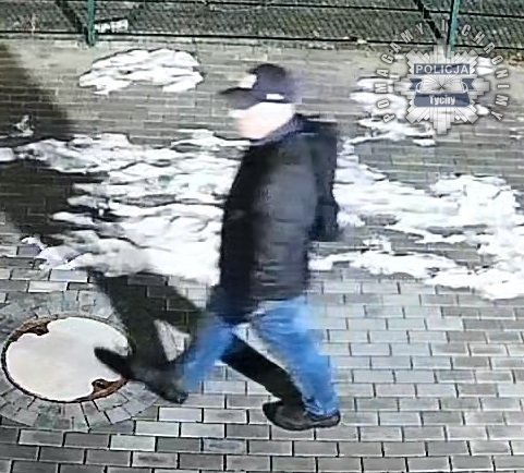 Włamanie przy Cmentarnej – mundurowi szukają sprawcy