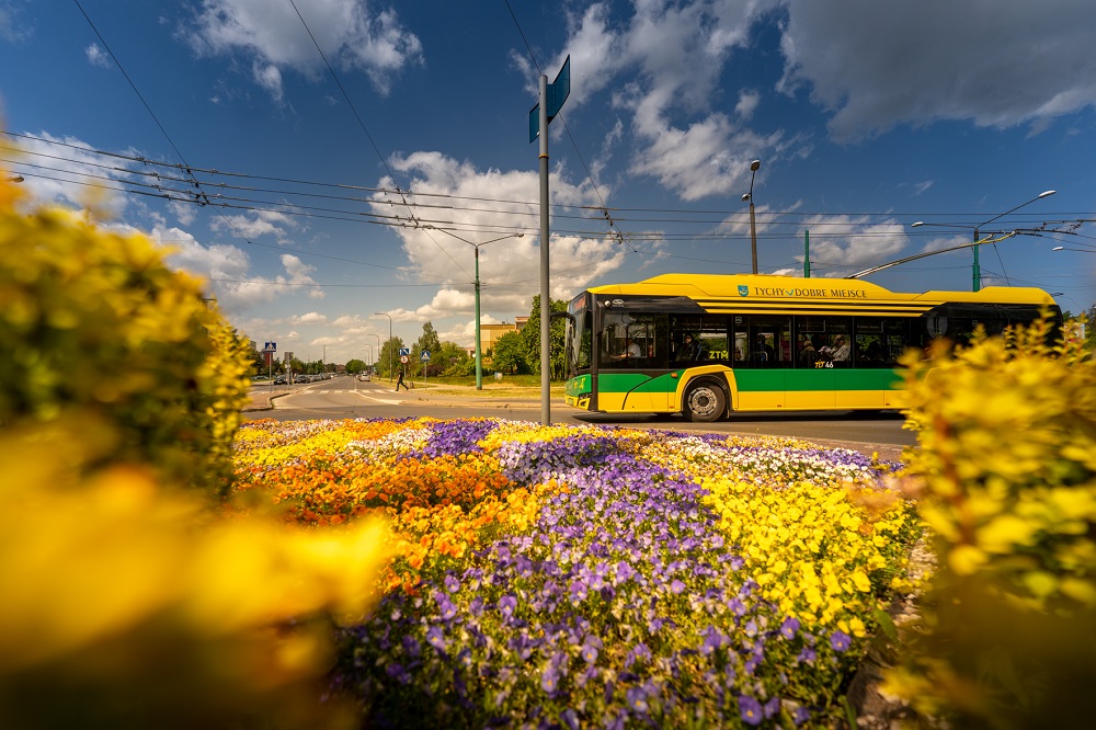 Zmiany w komunikacji ZTM na Święta Wielkanocne i długi weekend majowy