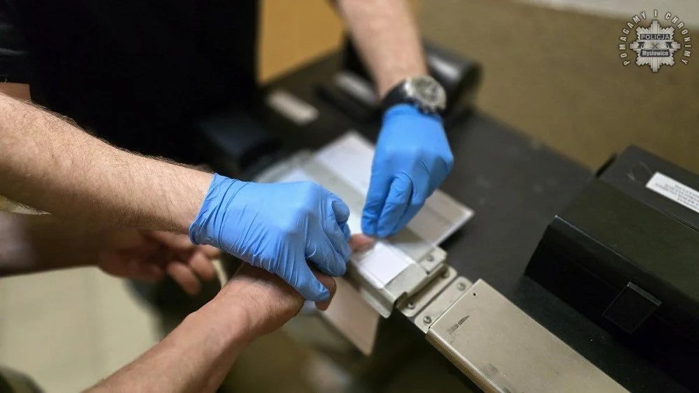 Mężczyzna okradł pracodawcę i zastawił narzędzia w lombardzie