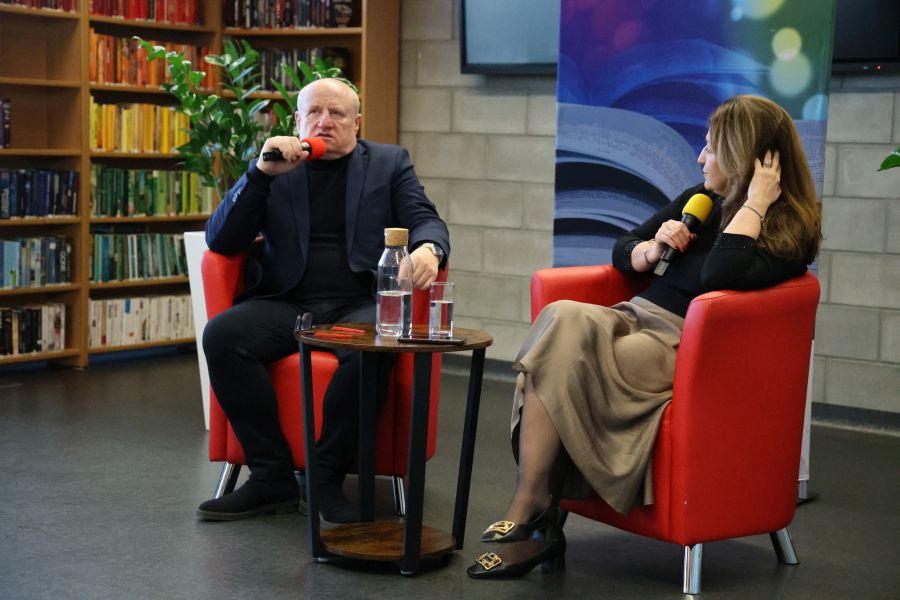 Maciej Siembieda w Tychach – spotkanie z mistrzem literatury sensacyjnej