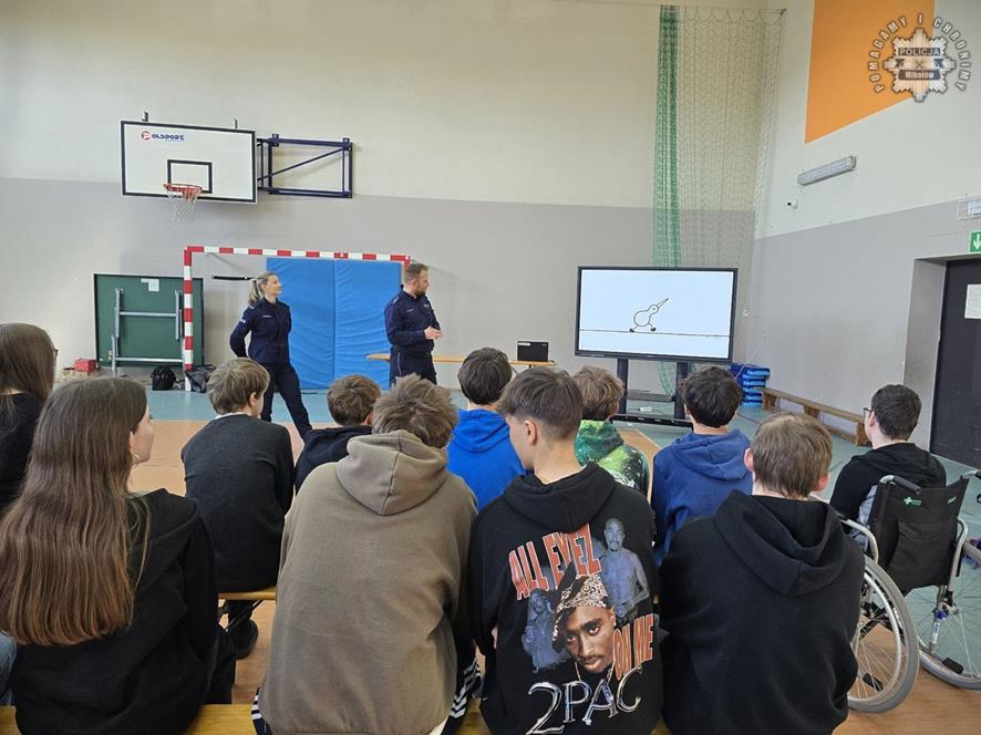 „Szkoda Ciebie na takie patoklimaty” – Profilaktyka w Orzeszu przeciw narkotykom