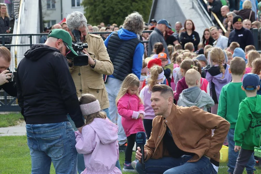Wielkanocne zbieranie jajek na stadionie MOSiR / fot. MOSiR Piekary Śląskie
