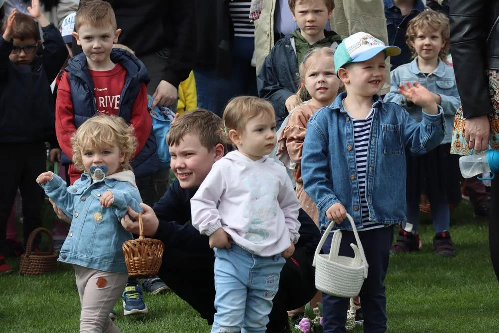 Wielkanocne zbieranie jajek na stadionie MOSiR / fot. MOSiR Piekary Śląskie