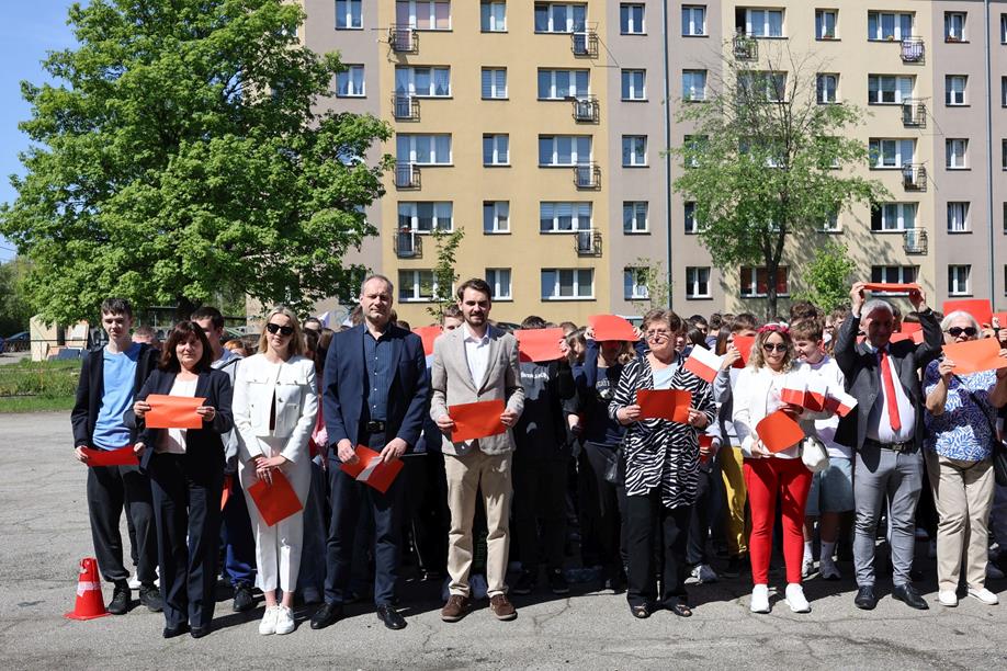 „Żywa Flaga” w Piekarach Śląskich / fot. UM Piekary Śląskie