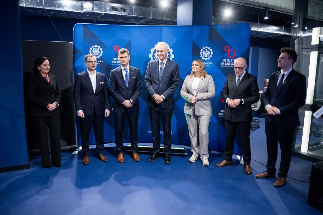 Politechnika Śląska inwestuje z ORLENEM w unikalny kierunek studiów