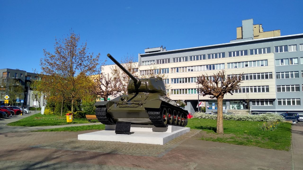 Zakończył się remont czołgu przy ul. Powstańców Warszawy