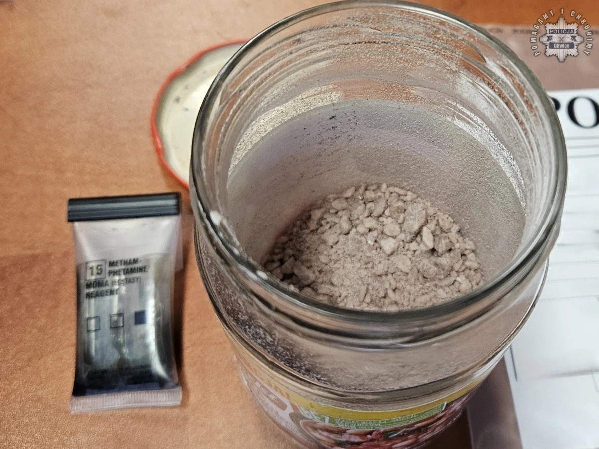 41-letni gliwiczanin przechowywał w mieszkaniu znaczną ilość substancji odurzających