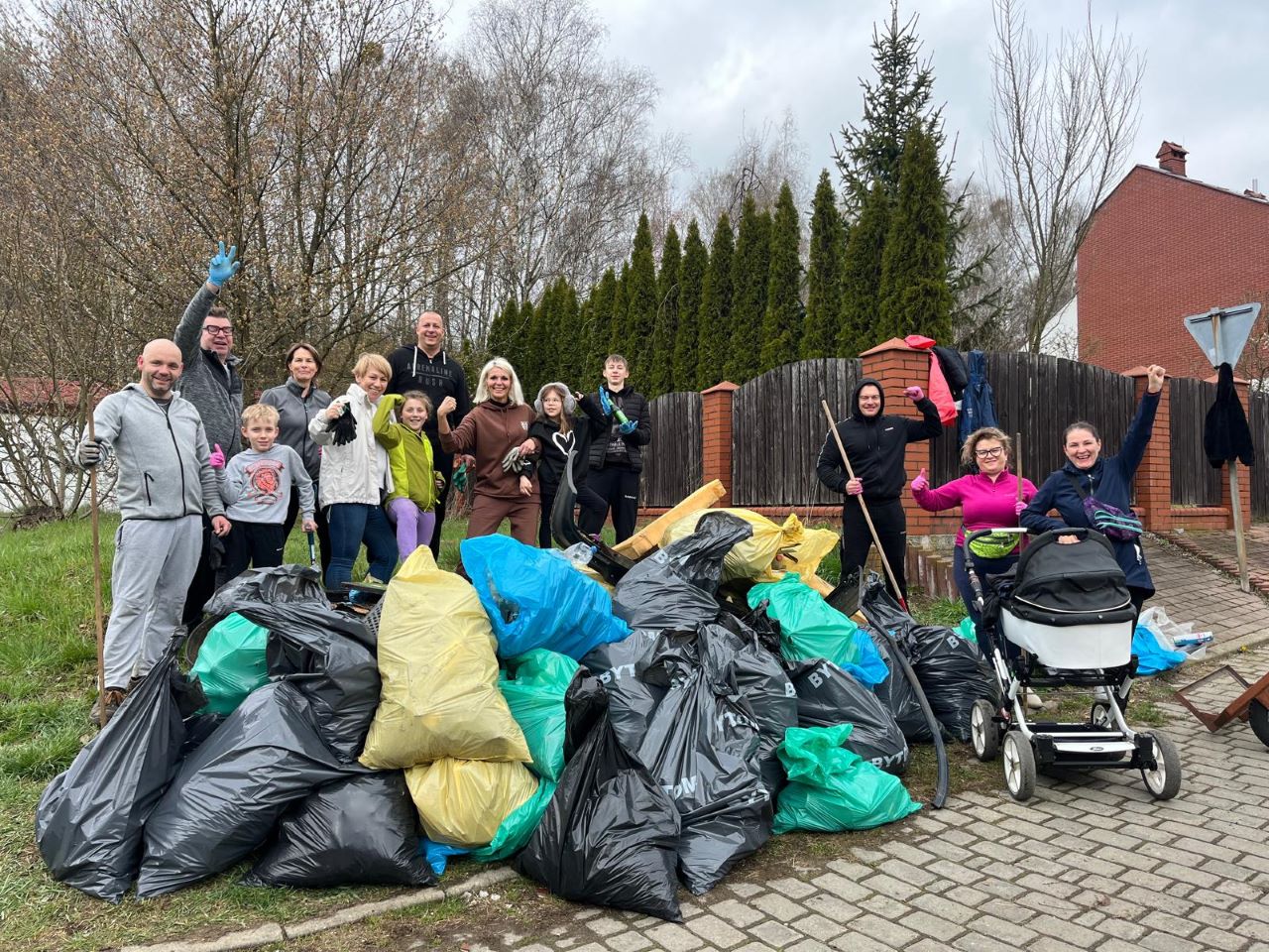 Mieszkańcy posprzątali tereny przy rezerwacie Segiet!