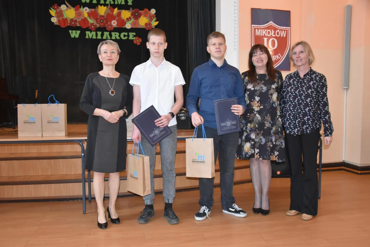 Powiat Mikołowski nagrodził uczniów 2