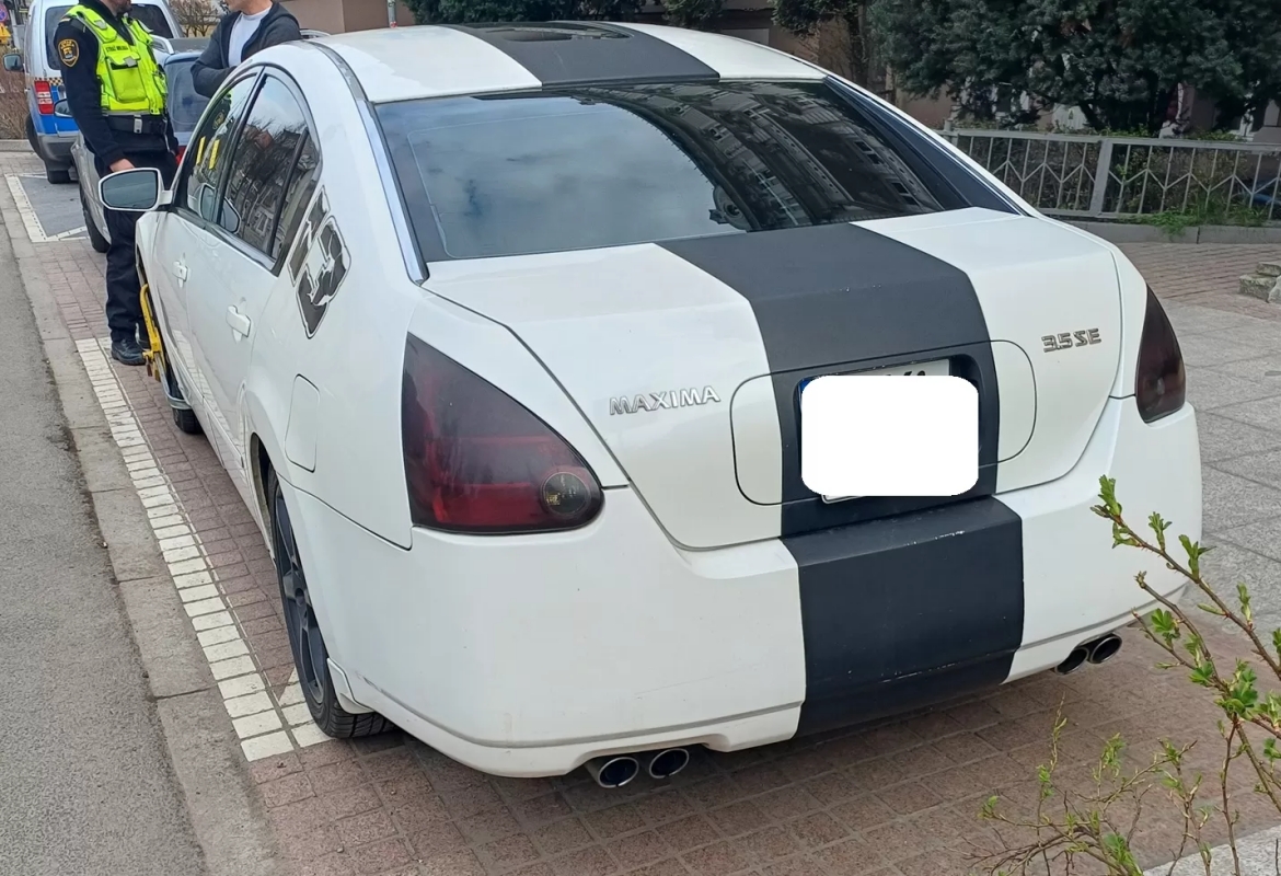 Patrole straży miejskiej. Jak skutecznie walczą z nieprawidłowym parkowaniem? 4