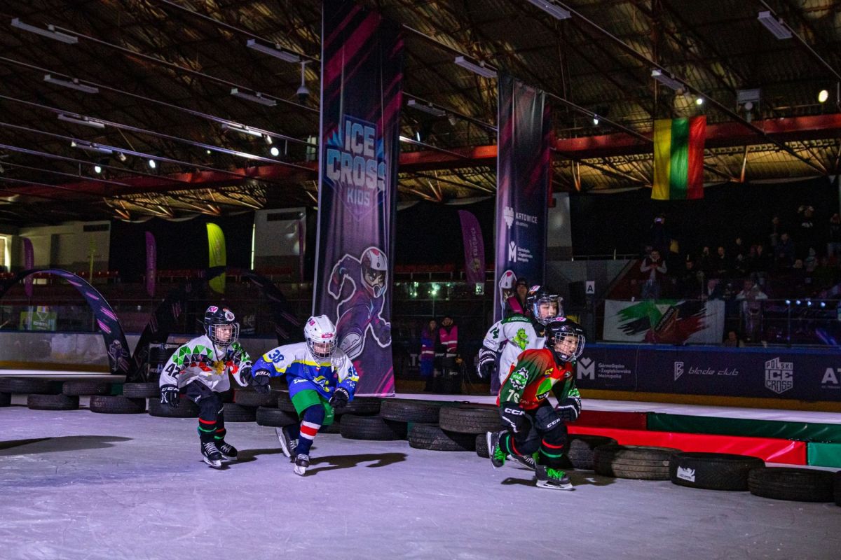 Pierwsze zawody Ice Cross w Katowicach. Dzieciaki zachwyciły publiczność!