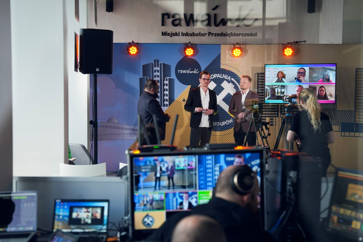 Rekordowe nagrody i wielkie emocje! Finał „Kopalni Start-upów” za nami