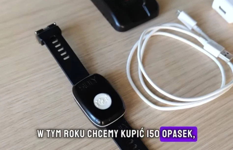 Zabrze wymieni 150 opasek życia dla seniorów – miasto pokryje koszty abonamentu