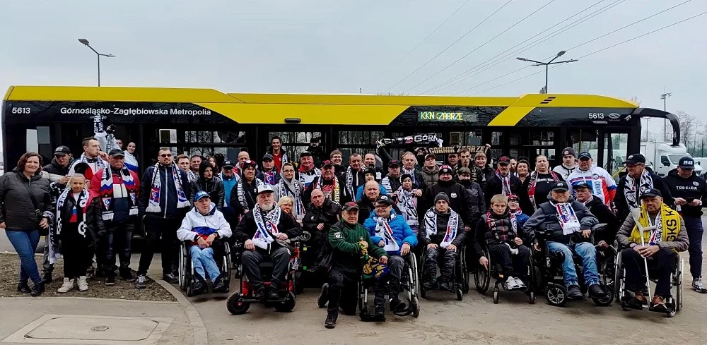 Razem na mecz! Trwa zbiórka na busa dla niepełnosprawnych kibiców Górnika Zabrze