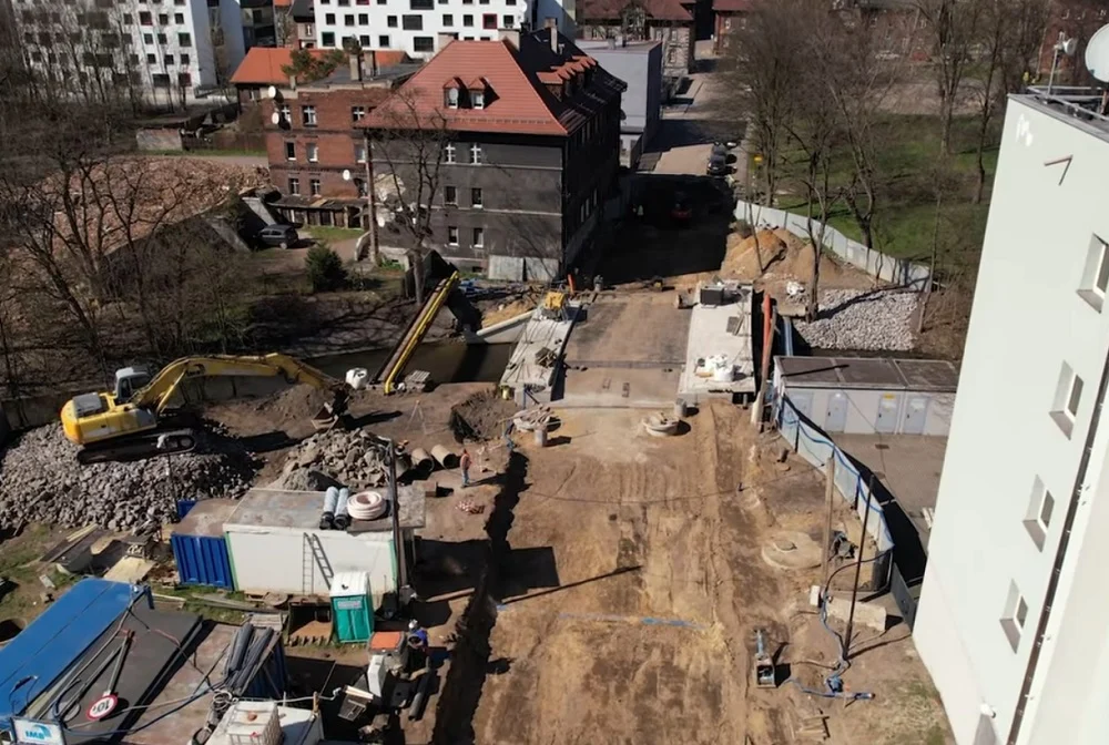 Zakończenie przebudowy mostu na Jagiellońskiej w Zabrzu coraz bliżej [FILM]