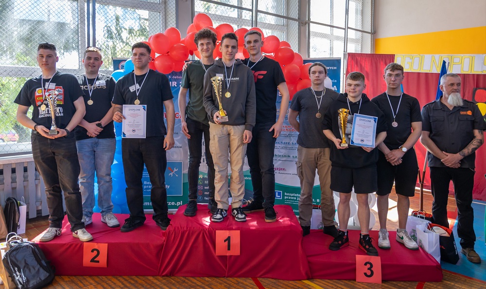 Młodzieżowy Turniej Motoryzacyjny w Zabrzu. Technikum nr 1 najlepsze  [FOTO]