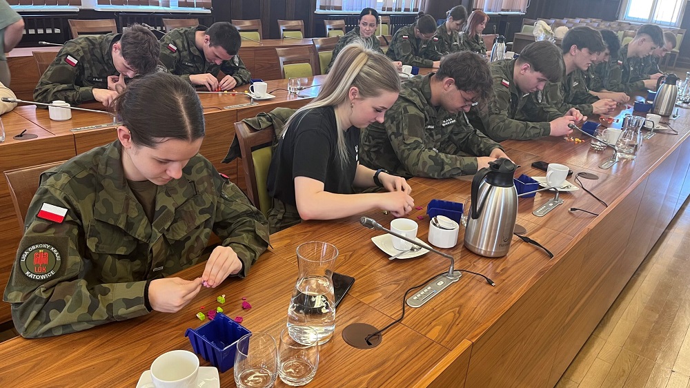 Uczniowie Zespołu Szkół Ekonomiczno-Usługowych z wizytą w Urzędzie Miejskim w Zabrzu