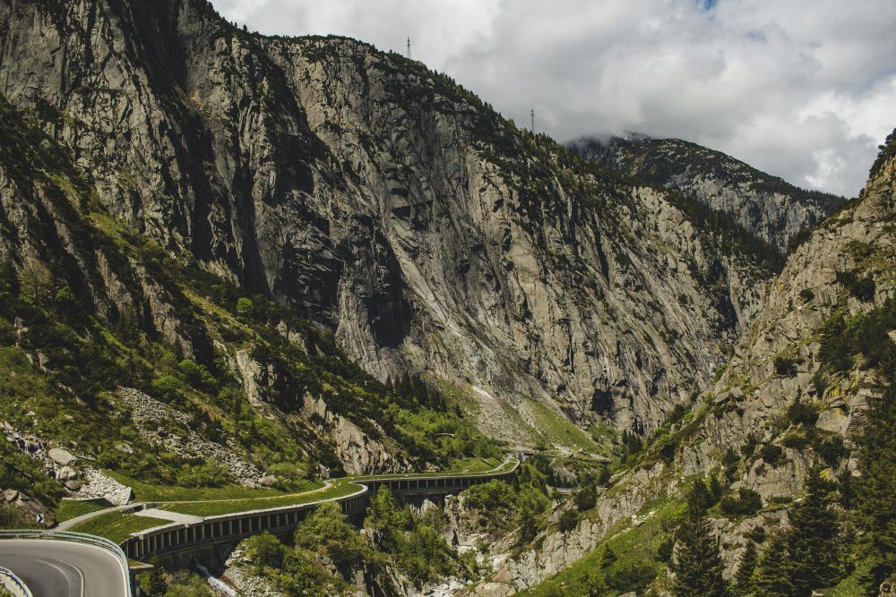 Wycieczki z Karpacza do Skalnego Miasta w jeden dzień