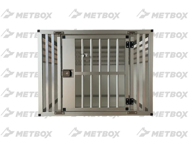 Metbox – klatki dla psów, które zapewniają wygodę i bezpieczeństwo w drodze!