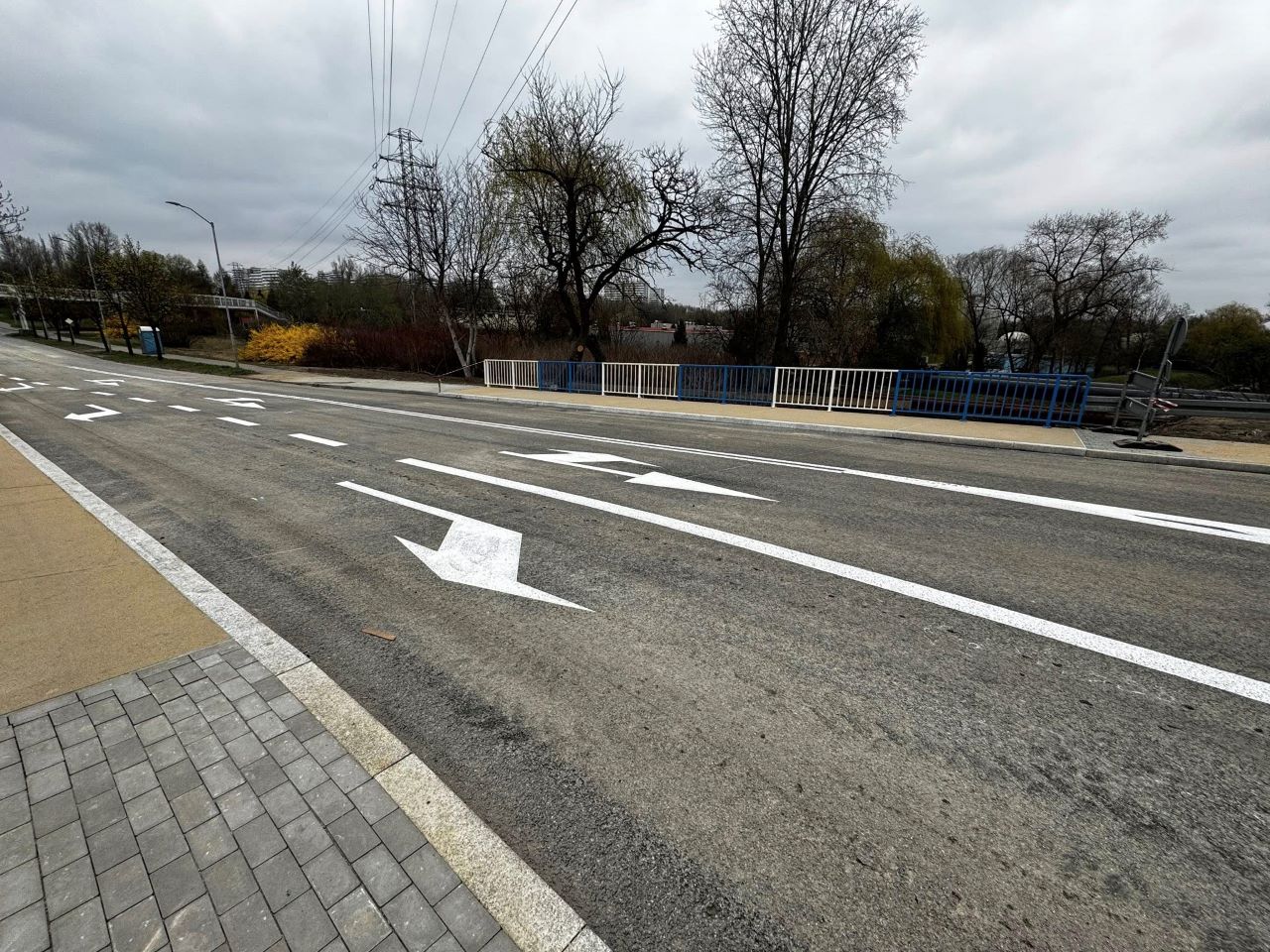 Dobre wiadomości dla kierowców: zakończył się remont mostu nad Rawą