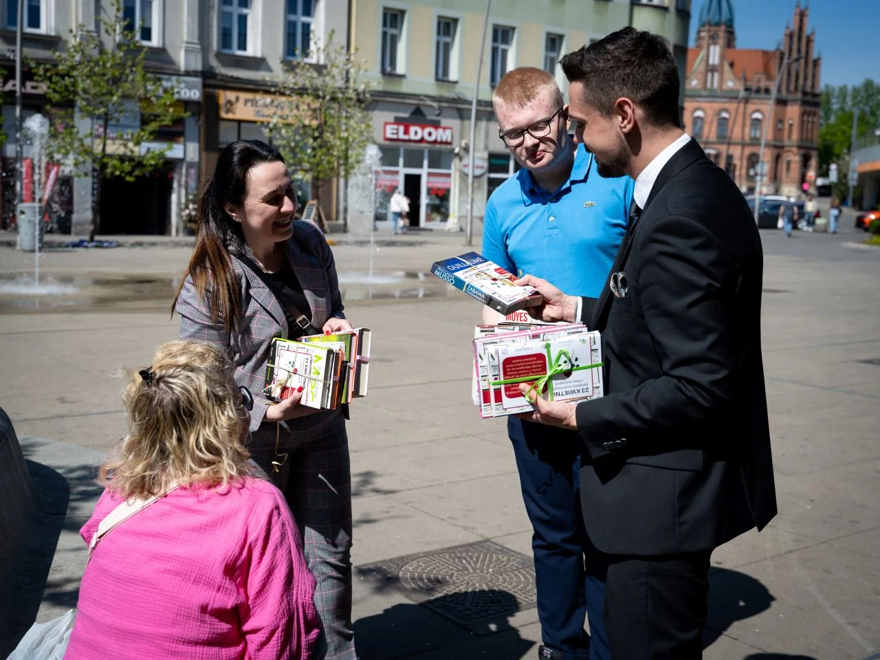 Chorzów świętował Światowy Dzień Książki – książki i warsztaty dla mieszkańców [ZDJĘCIA]