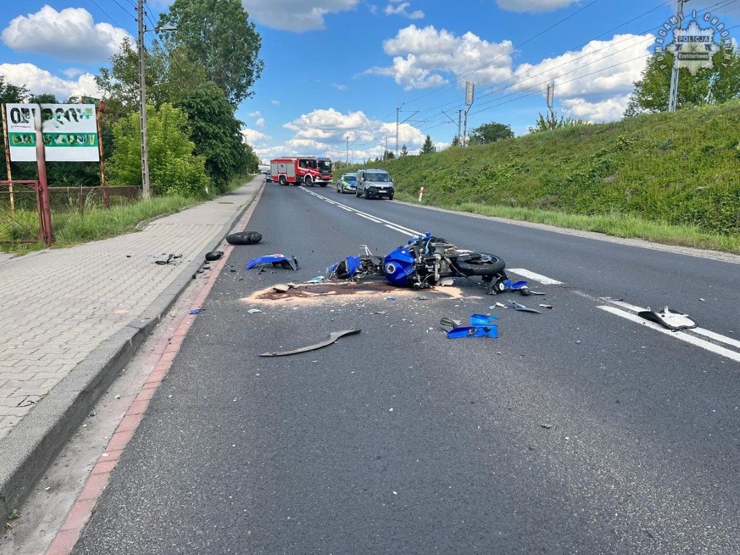 Śmiertelne zderzenie motocykla z busem na ulicy Częstochowskiej