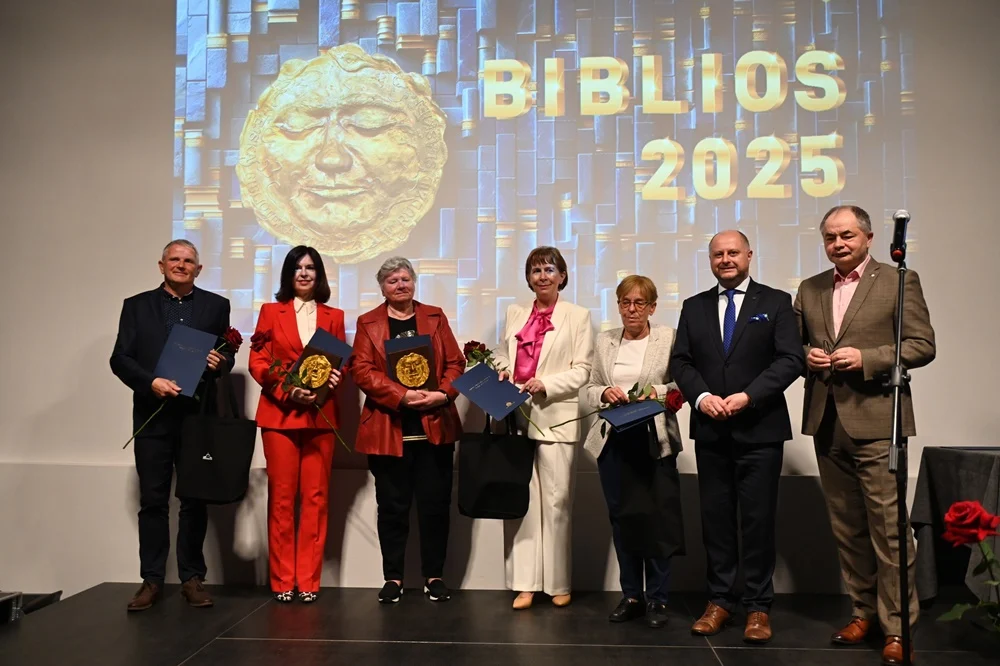 W ramach obchodów Dnia Bibliotekarza i Bibliotek wręczono wczoraj wyjątkowe nagrody