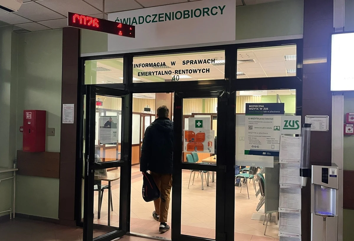 Pobierasz świadczenie przedemerytalne i pracujesz? Do 31 maja poinformuj ZUS o zarobkach 