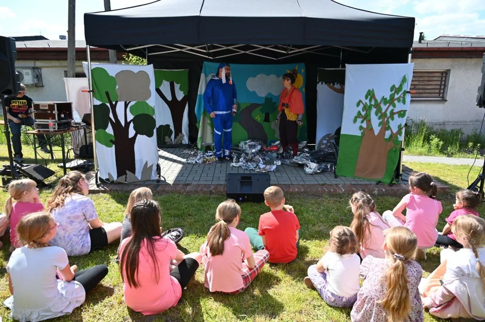 Zapach świeżego chleba i mnóstwo radości – za nami rodzinny piknik przy piekaroku!